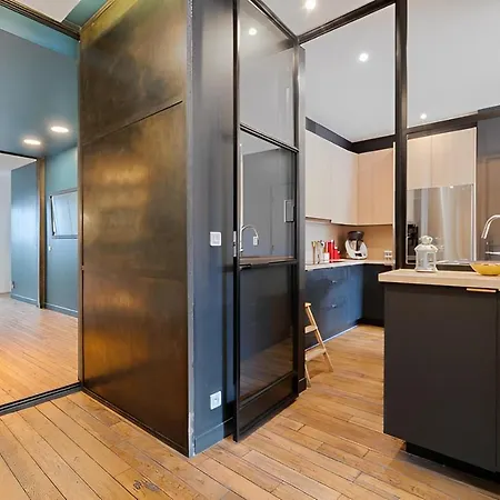 Loft Spacieux De 150m2 Au Centre De