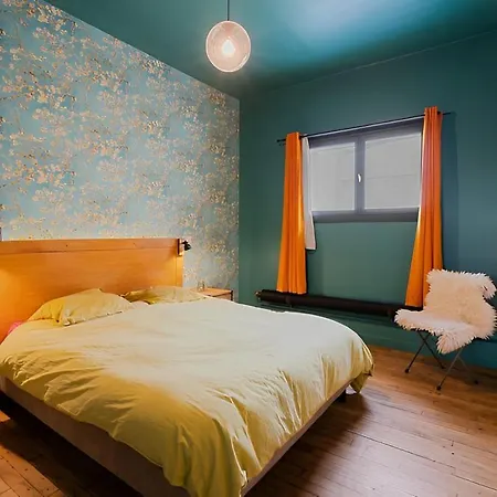Loft Spacieux De 150m2 Au Centre De *
